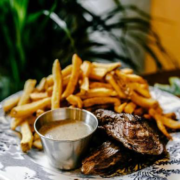 Assiette boeuf et frite - Barrio Latino Valence